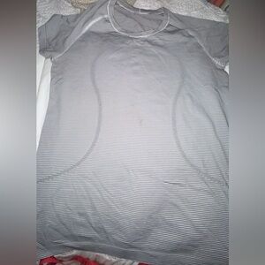 Lululemon swiftly short sleeve